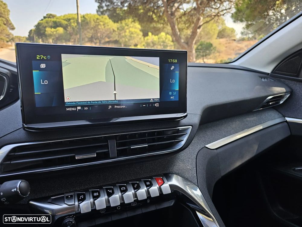 Peugeot 3008 1.6 Hybrid Allure Pack e-EAT8 - 14