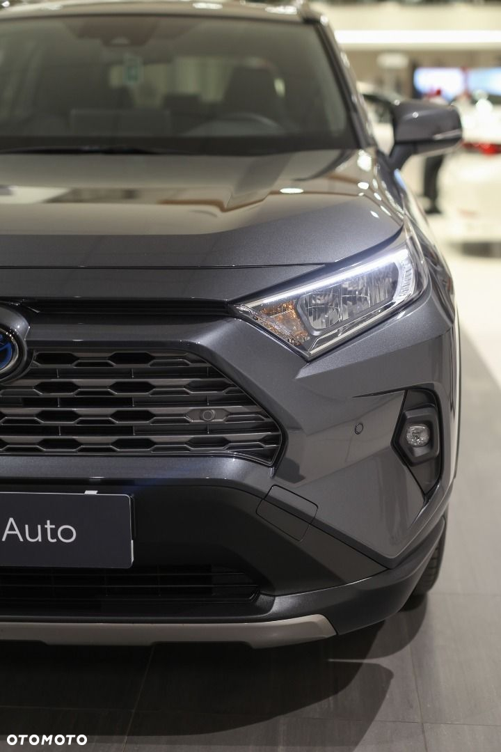 Toyota RAV4 - 30