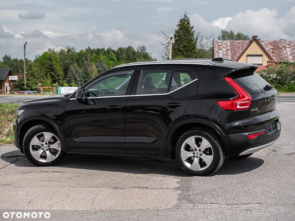 Volvo XC 40 B4 B AWD R-Design - 10