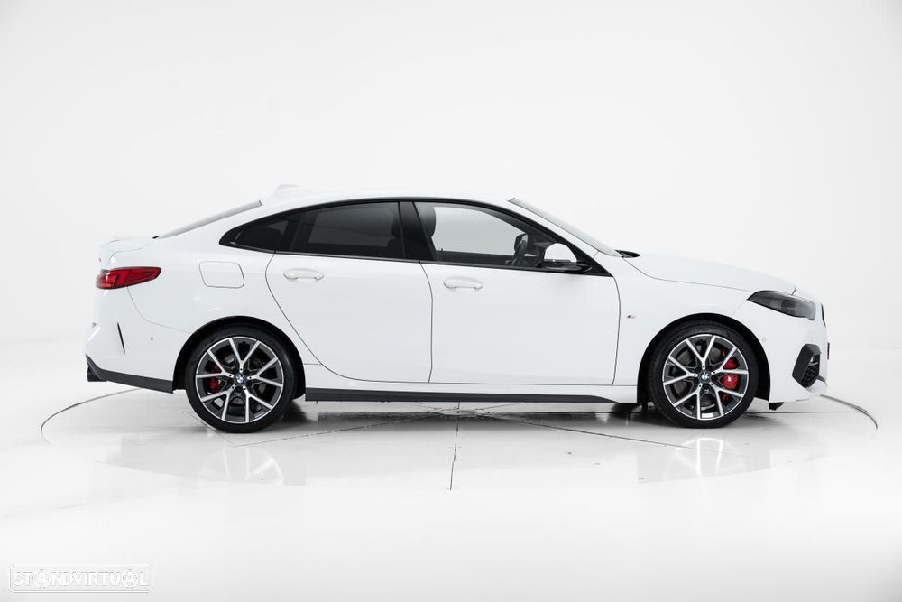 BMW 218 Gran Coupé d Pack Desportivo M - 3