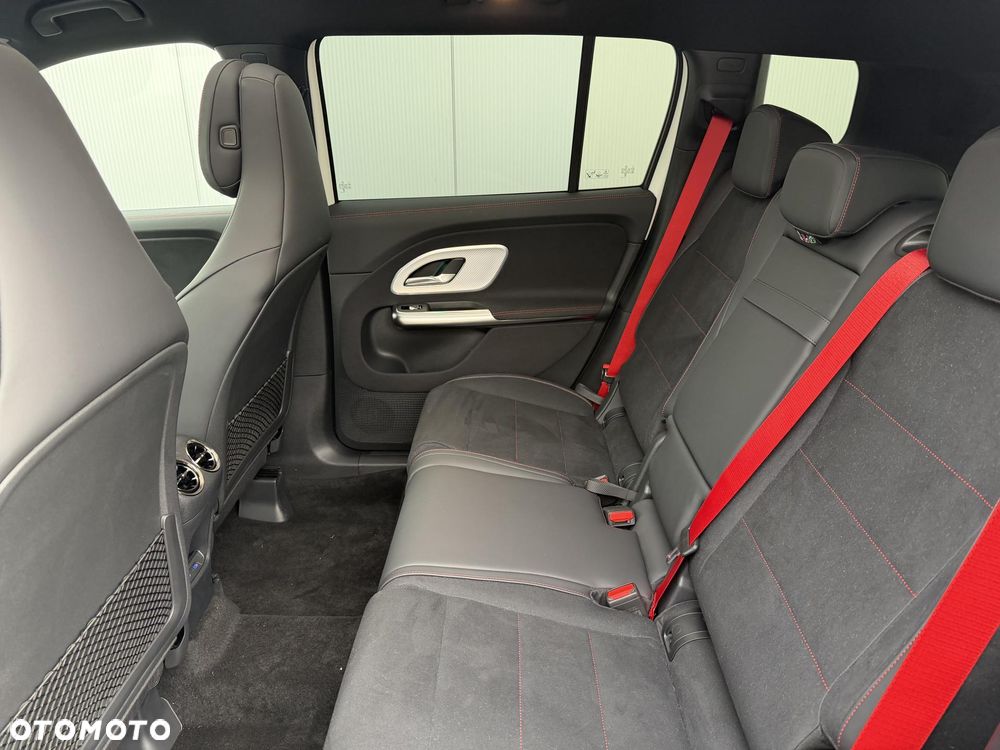 Mercedes-Benz GLB 220 mHEV 4-Matic 8G-eDCT - 16