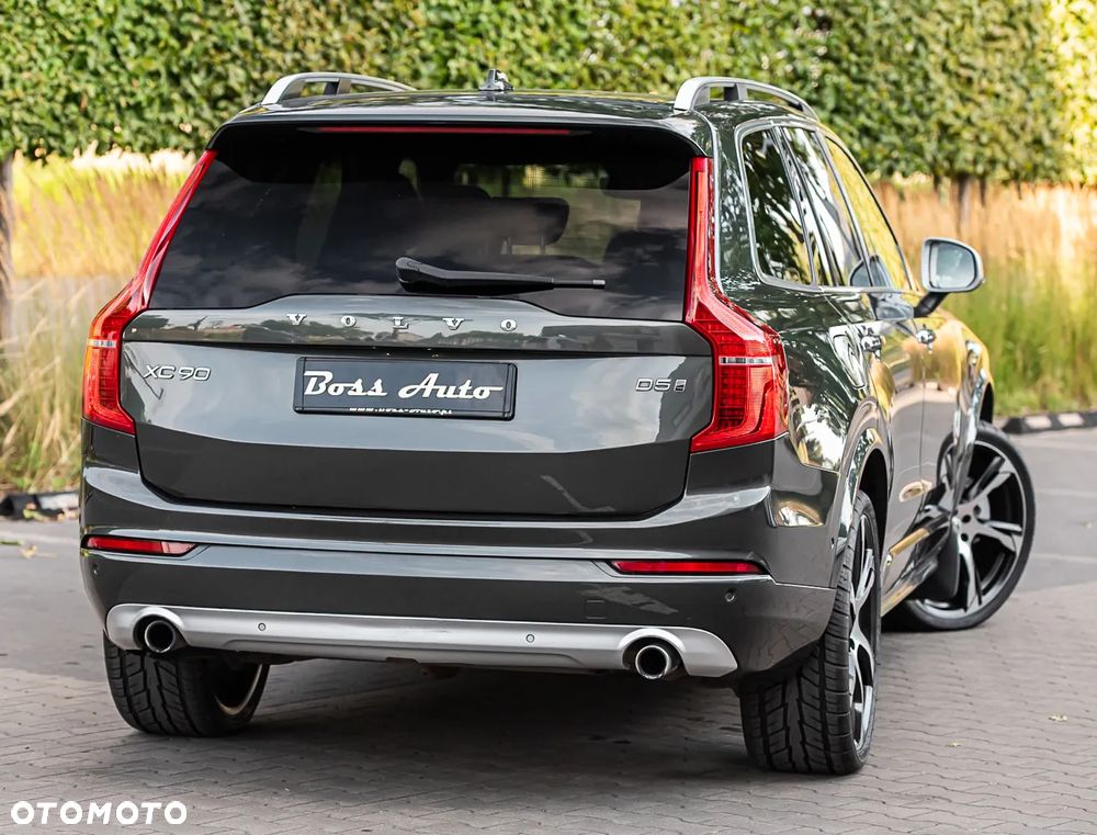 Volvo XC 90 D5 AWD R-Design - 12