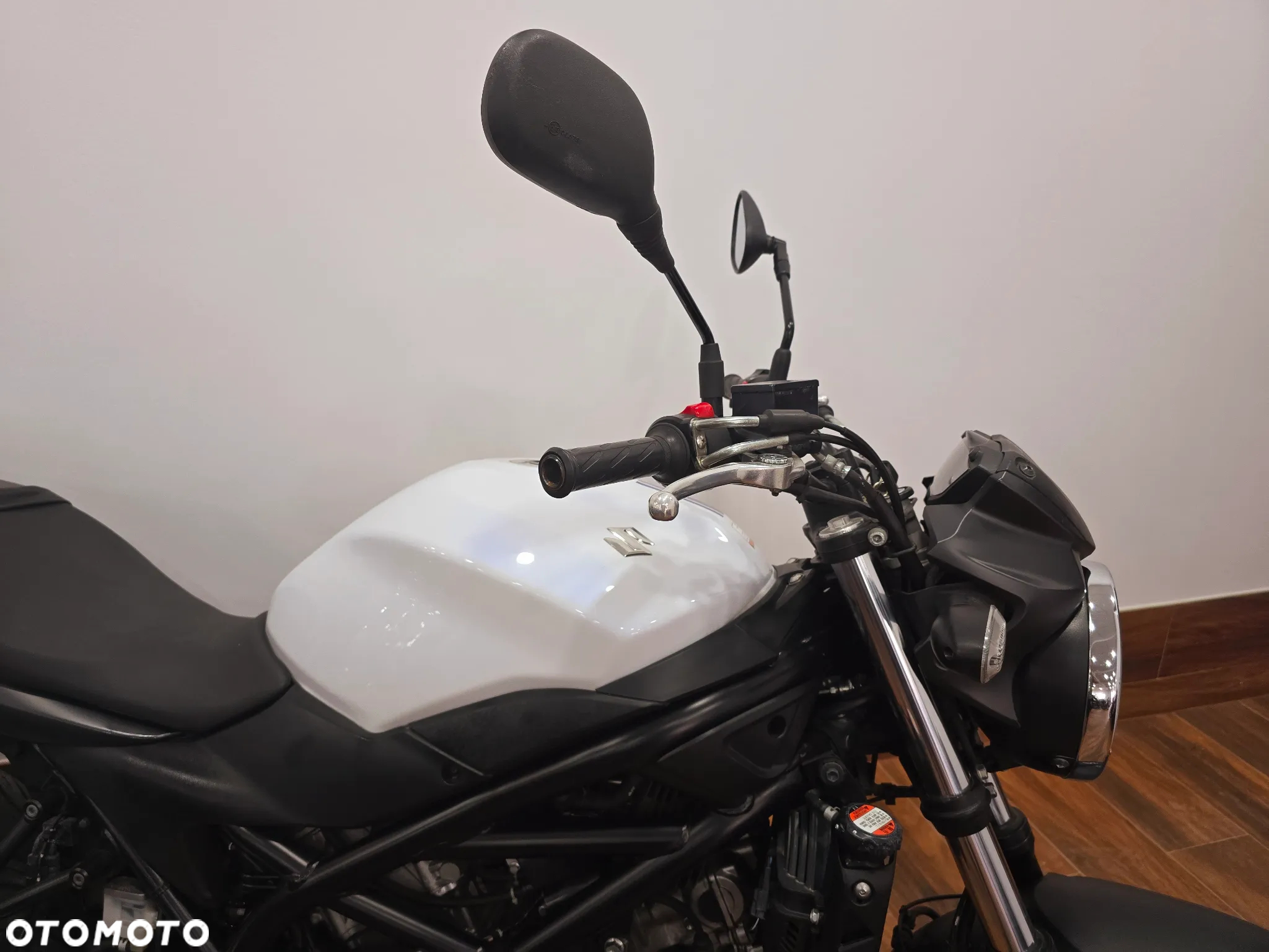 Suzuki SV - 7