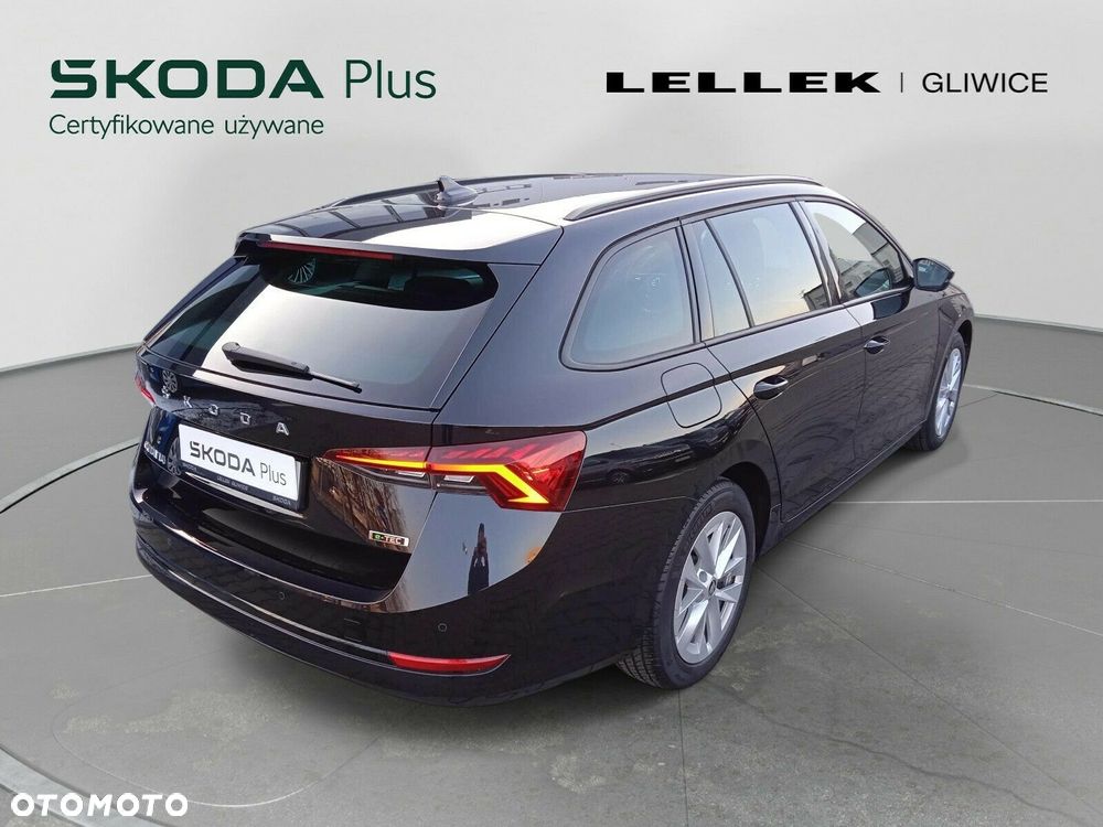 Skoda Octavia - 4