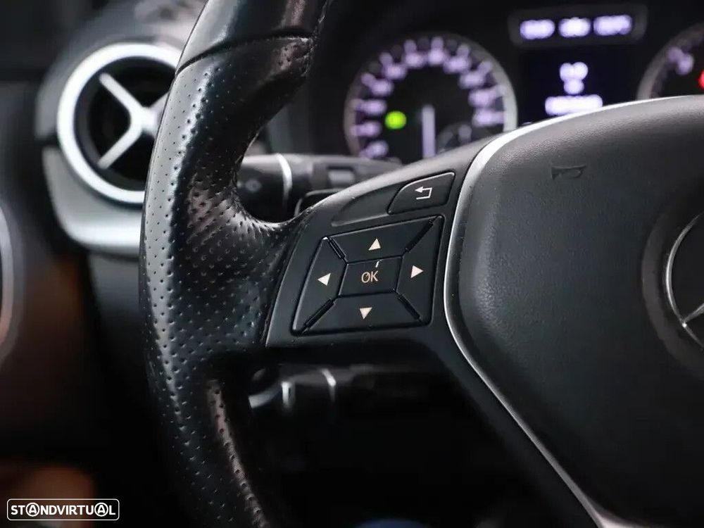 Mercedes-Benz B 180 CDI BlueEFFICIENCY Aut. - 9