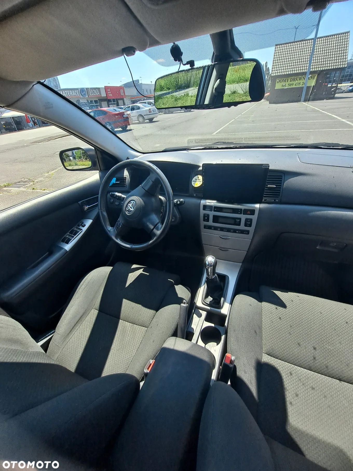 Toyota Corolla - 10