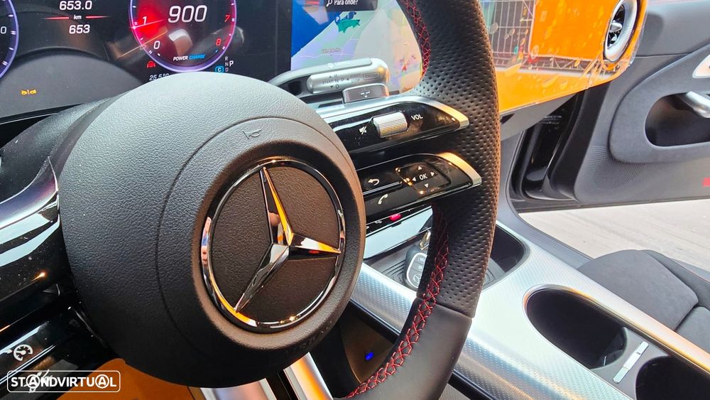 Mercedes-Benz CLA 220 - 25