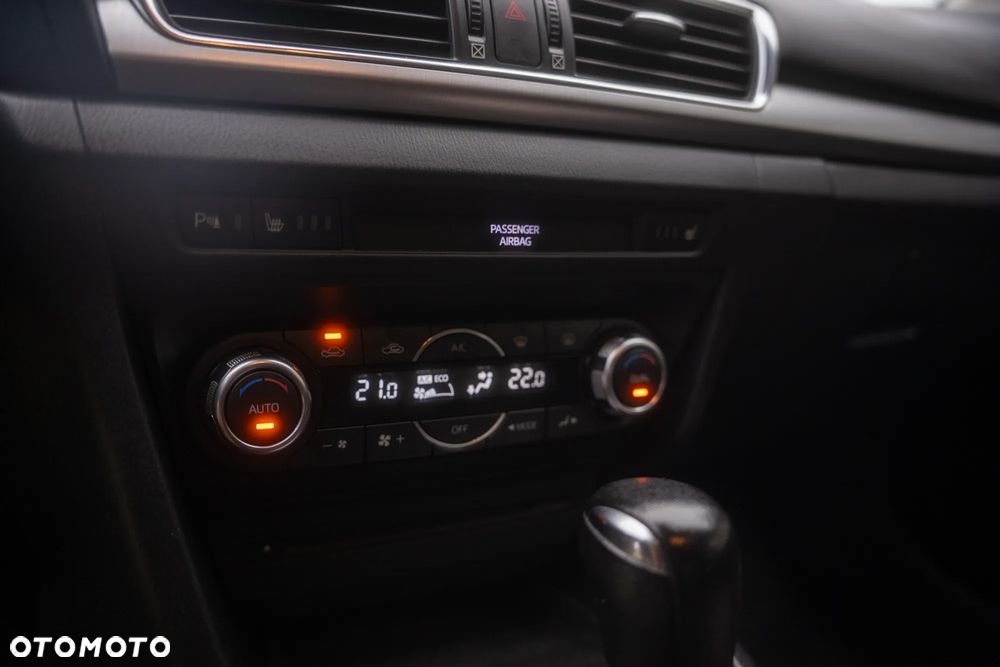 Mazda 3 - 19