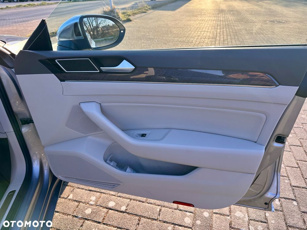 Volkswagen Arteon 2.0 TDI Bi-Turbo SCR 4Mot Elegance DSG - 15