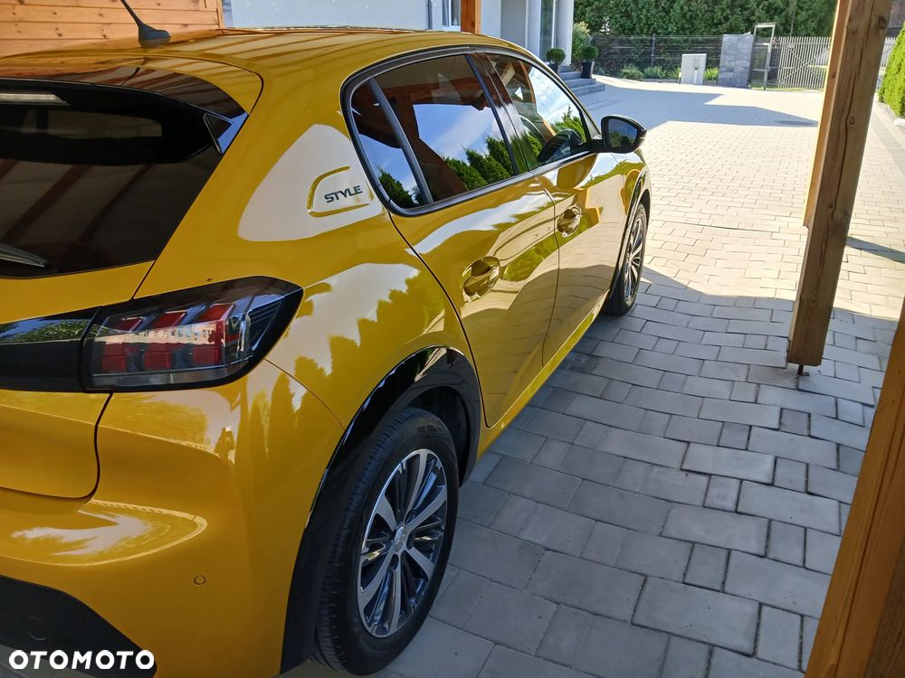 Peugeot 208 e-208 50kWh Style - 37