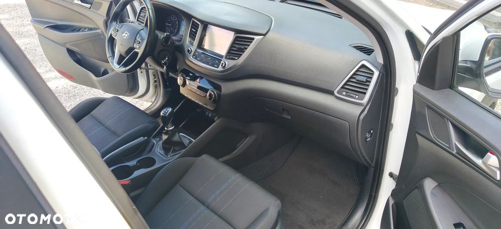 Hyundai Tucson 1.6 GDi 2WD Trend - 12