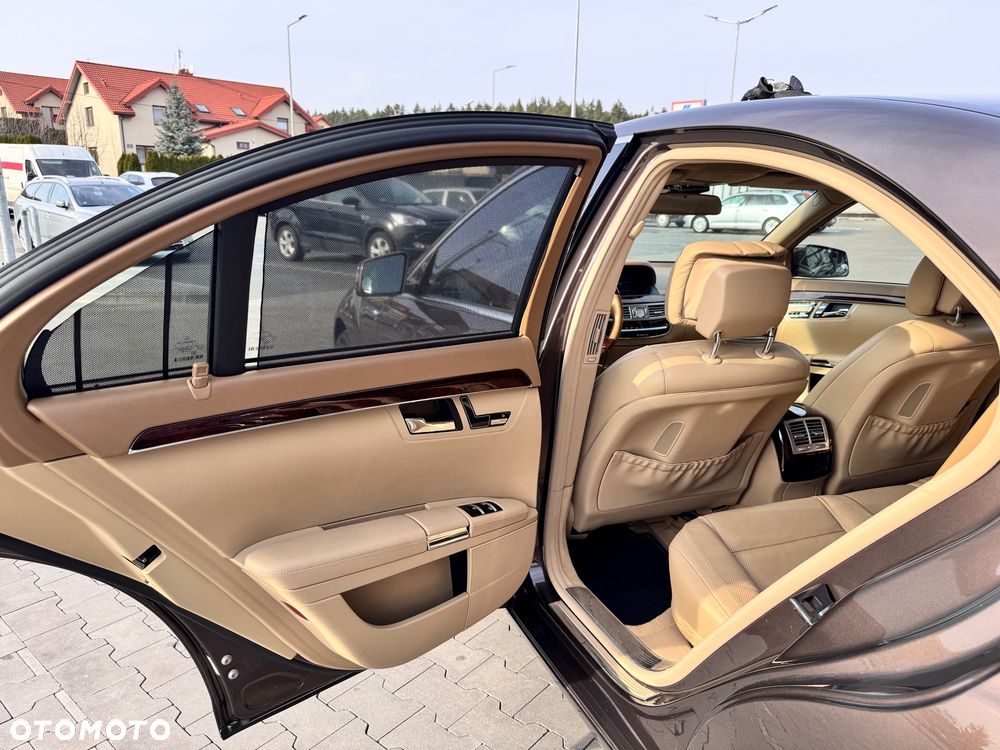 Mercedes-Benz Klasa S 450 4Matic 7G-TRONIC - 13