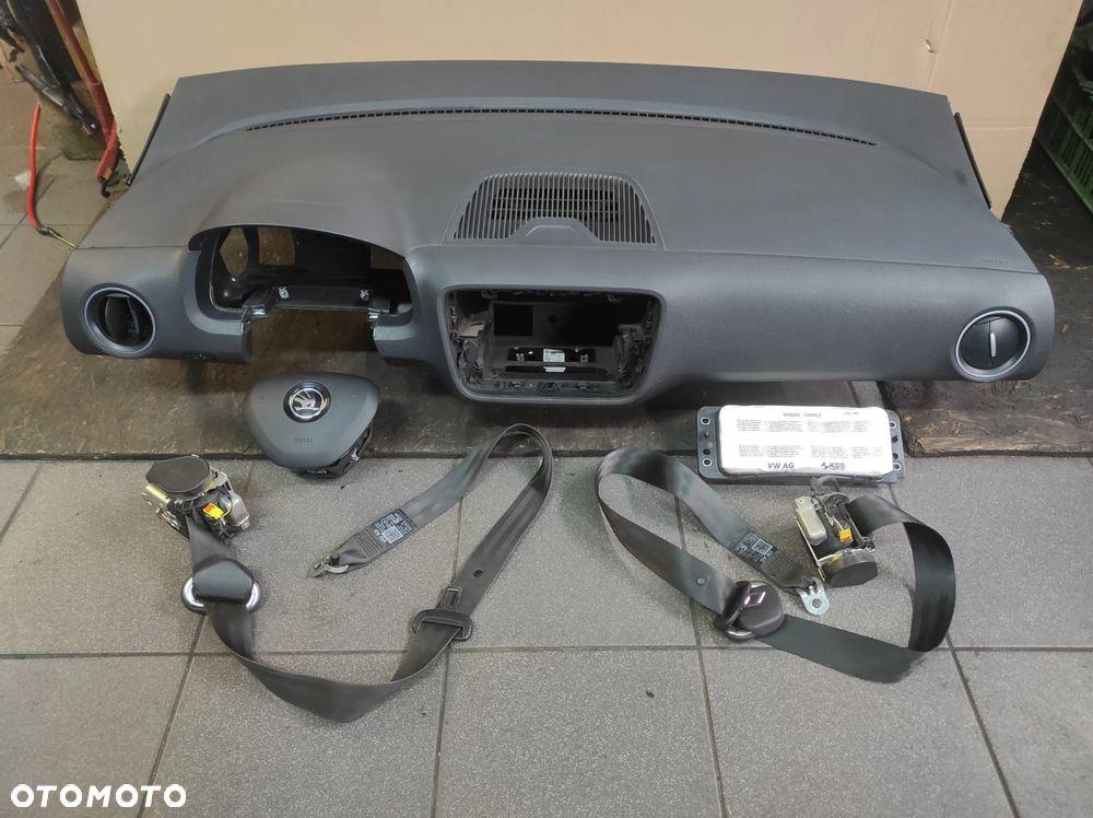 SKODA CITIGO 1ST DESKA ROZDZIELCZA KOKPIT KONSOLA ZESTAW POWYSTRZAŁOWY ORYGINALNA KOMPLET WYSYŁKA !!!! - 1