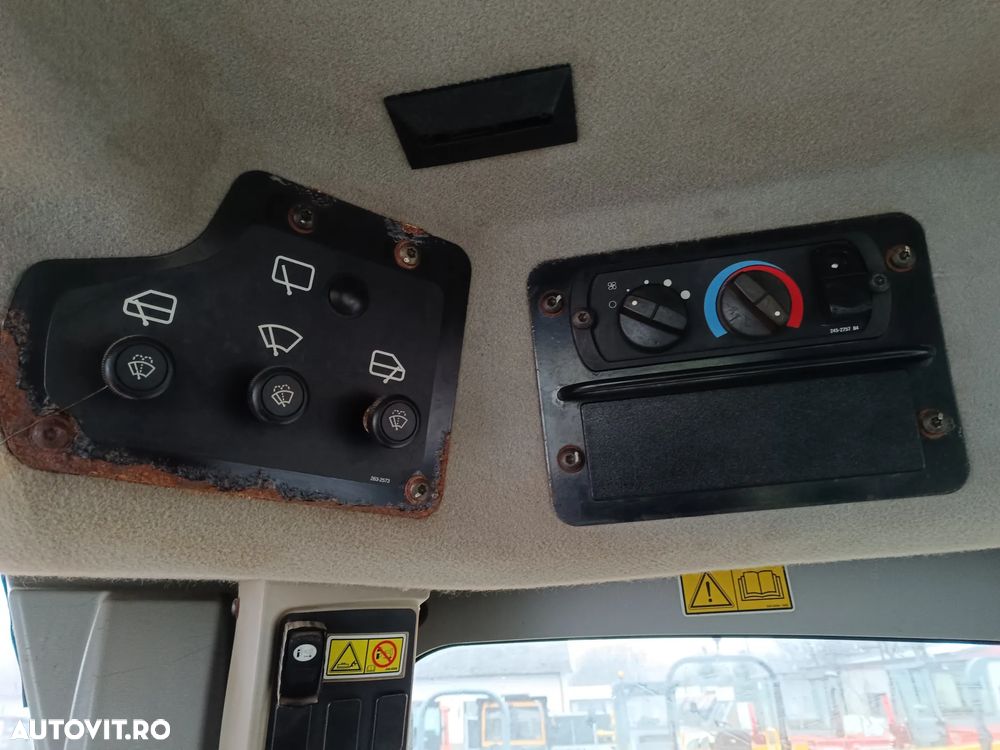 Caterpillar 140M - 9