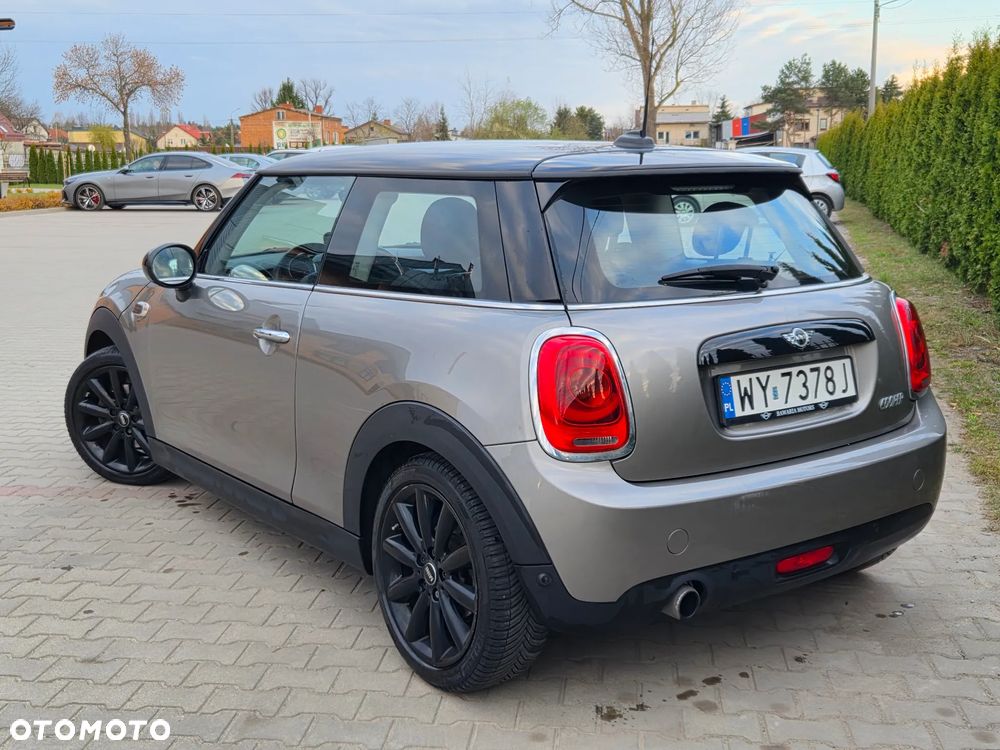 MINI Cooper Seven Chili - 38