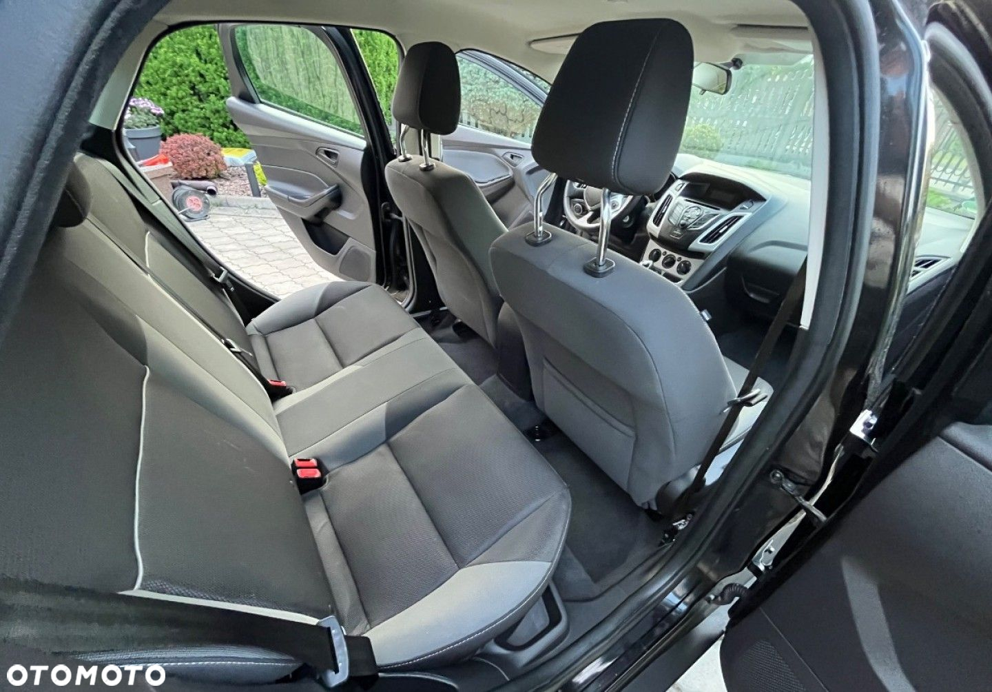 Ford Focus - 25