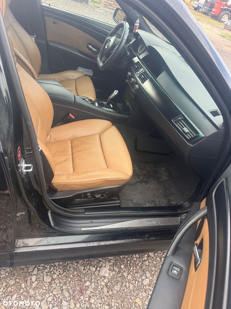 BMW Seria 5 530d Sport-Aut Edition Lifestyle - 7