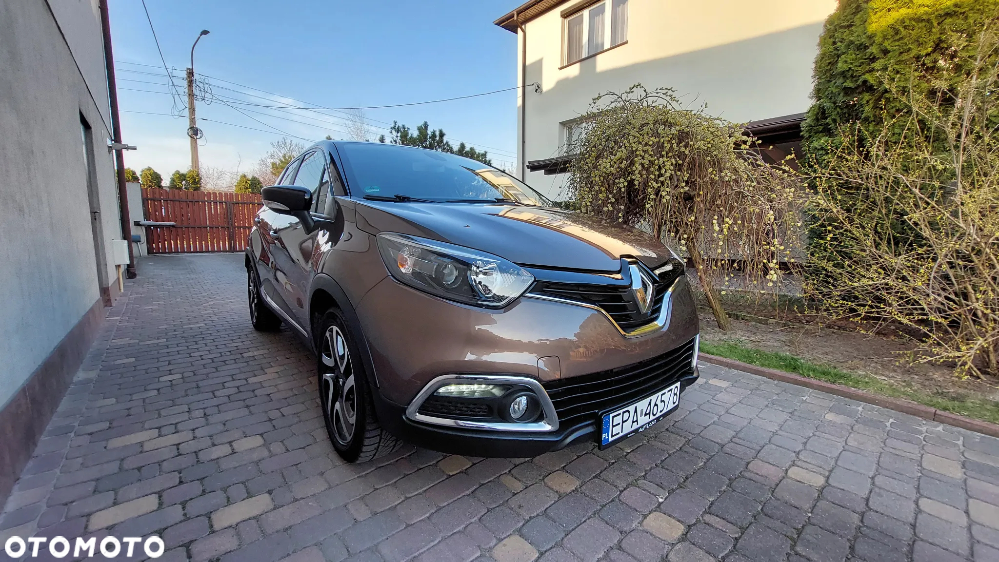 Renault Captur 1.2 Energy TCe Intens EDC EU6 - 2