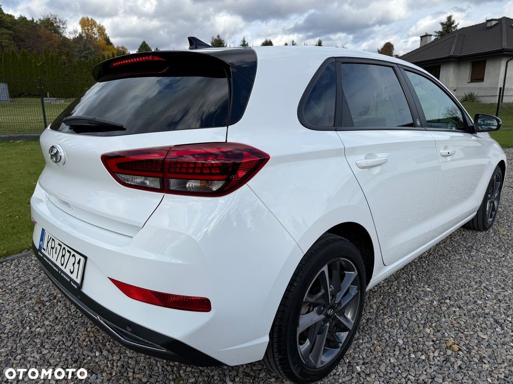 Hyundai i30 1.5 T-GDI 48V-Hybrid DCT EDITION 30+ - 6