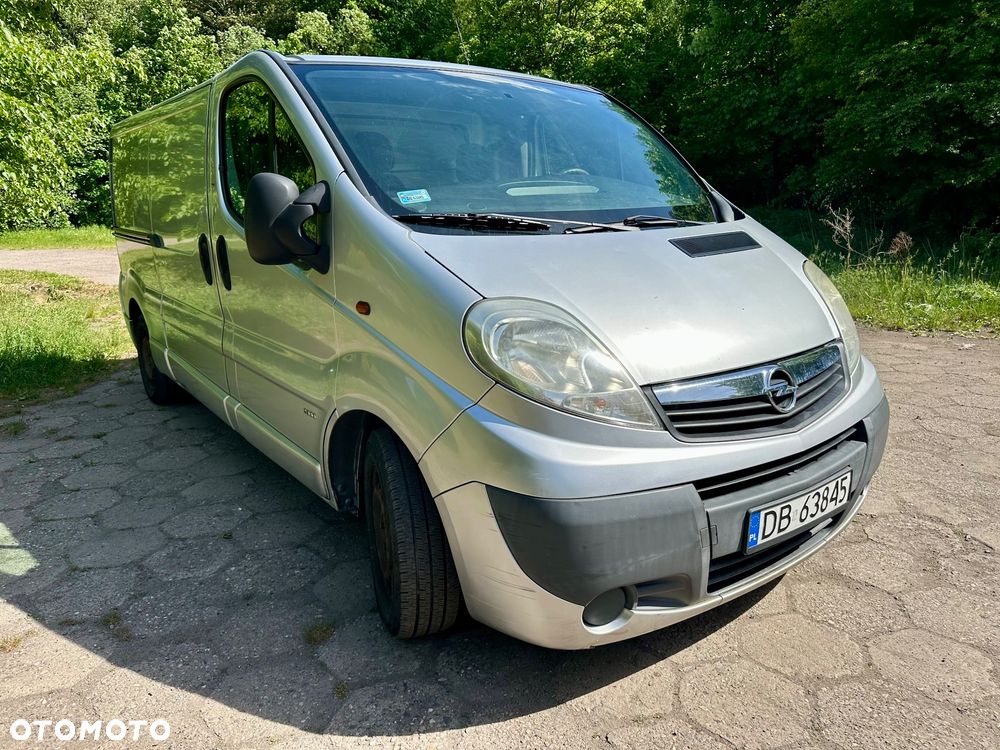 Opel Vivaro - 2