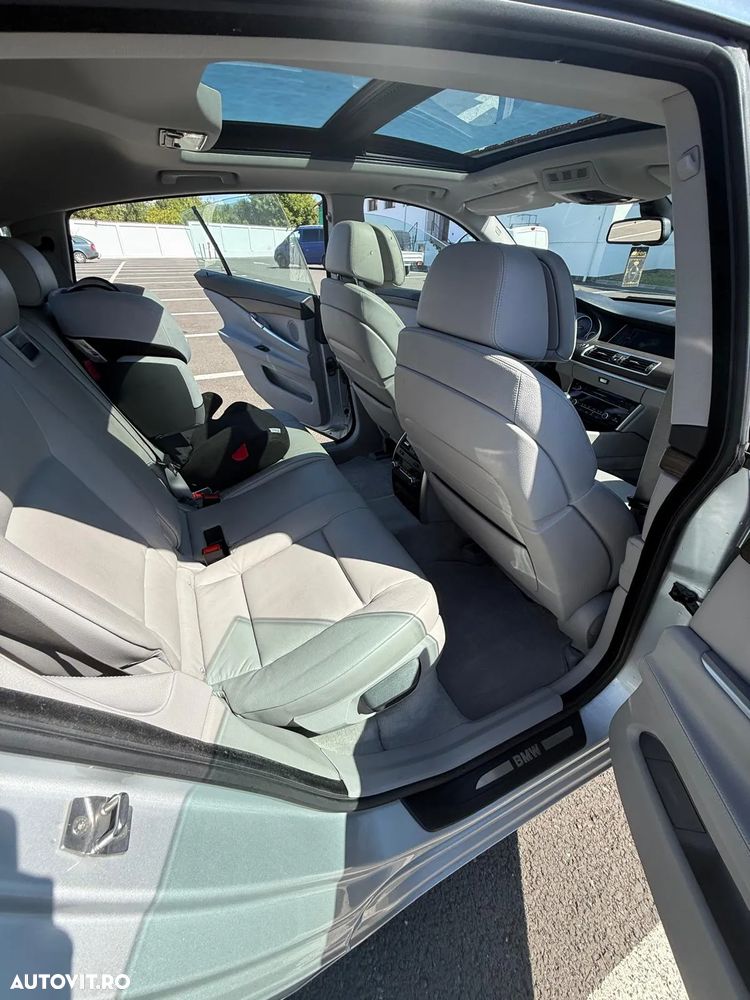 BMW Seria 5 530d xDrive Aut. GT - 7