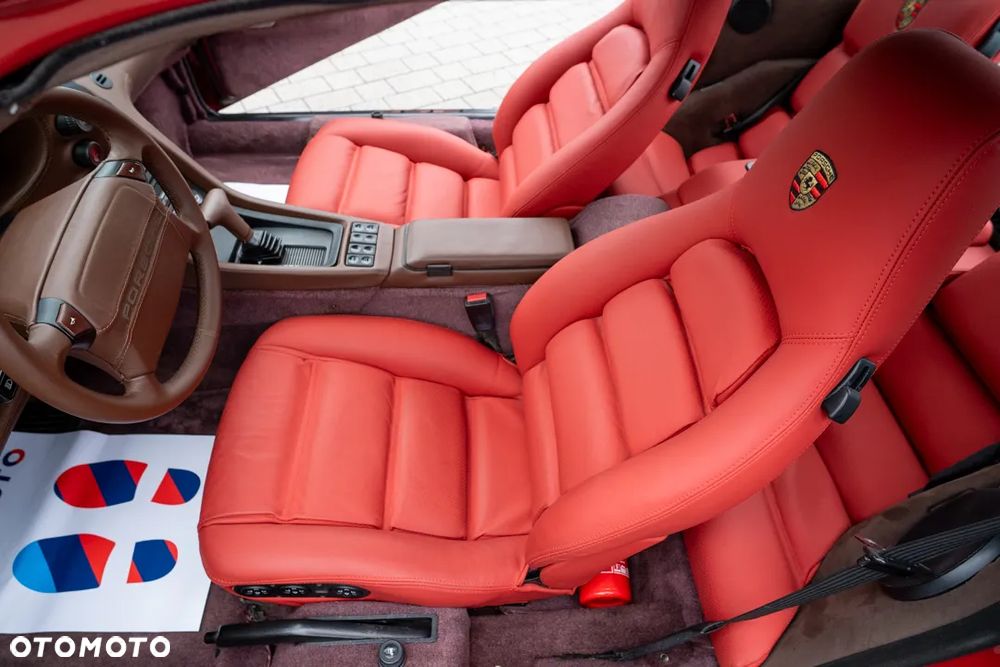 Porsche 928 S4 - 28