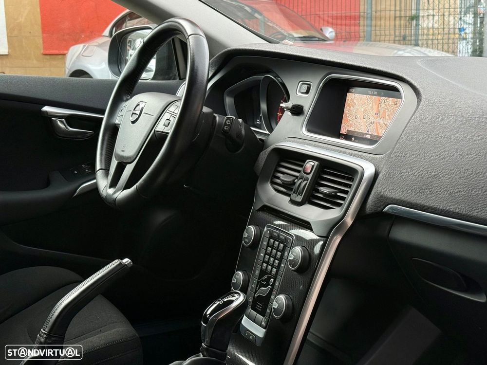 Volvo V40 1.5 T3 Sport Edition Geartronic - 6