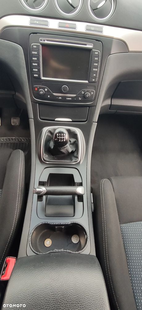Ford S-Max - 29