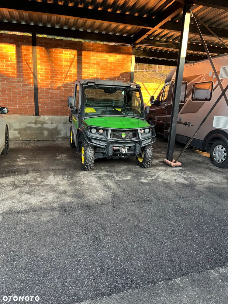 John Deere GATOR - 12