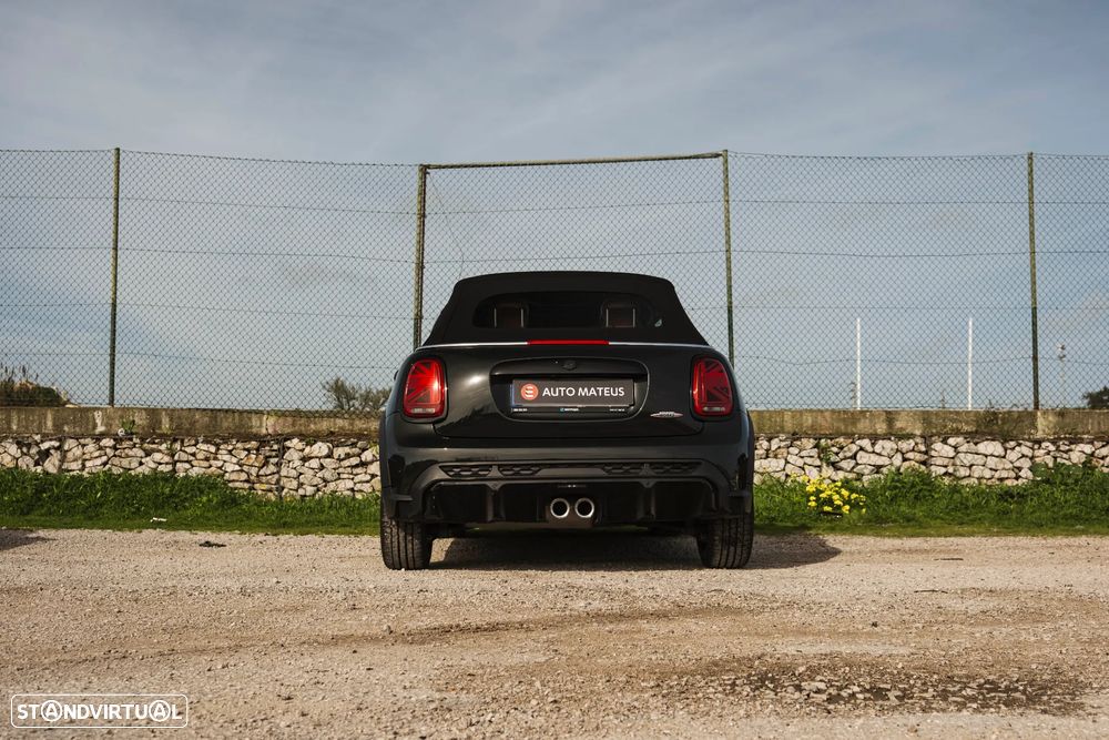 MINI Cabrio John Cooper Works Premium Essential Auto - 2