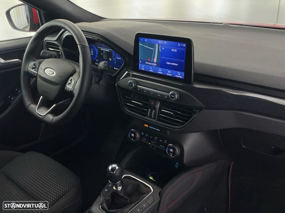 Ford Focus 1.0 EcoBoost ST-Line - 23