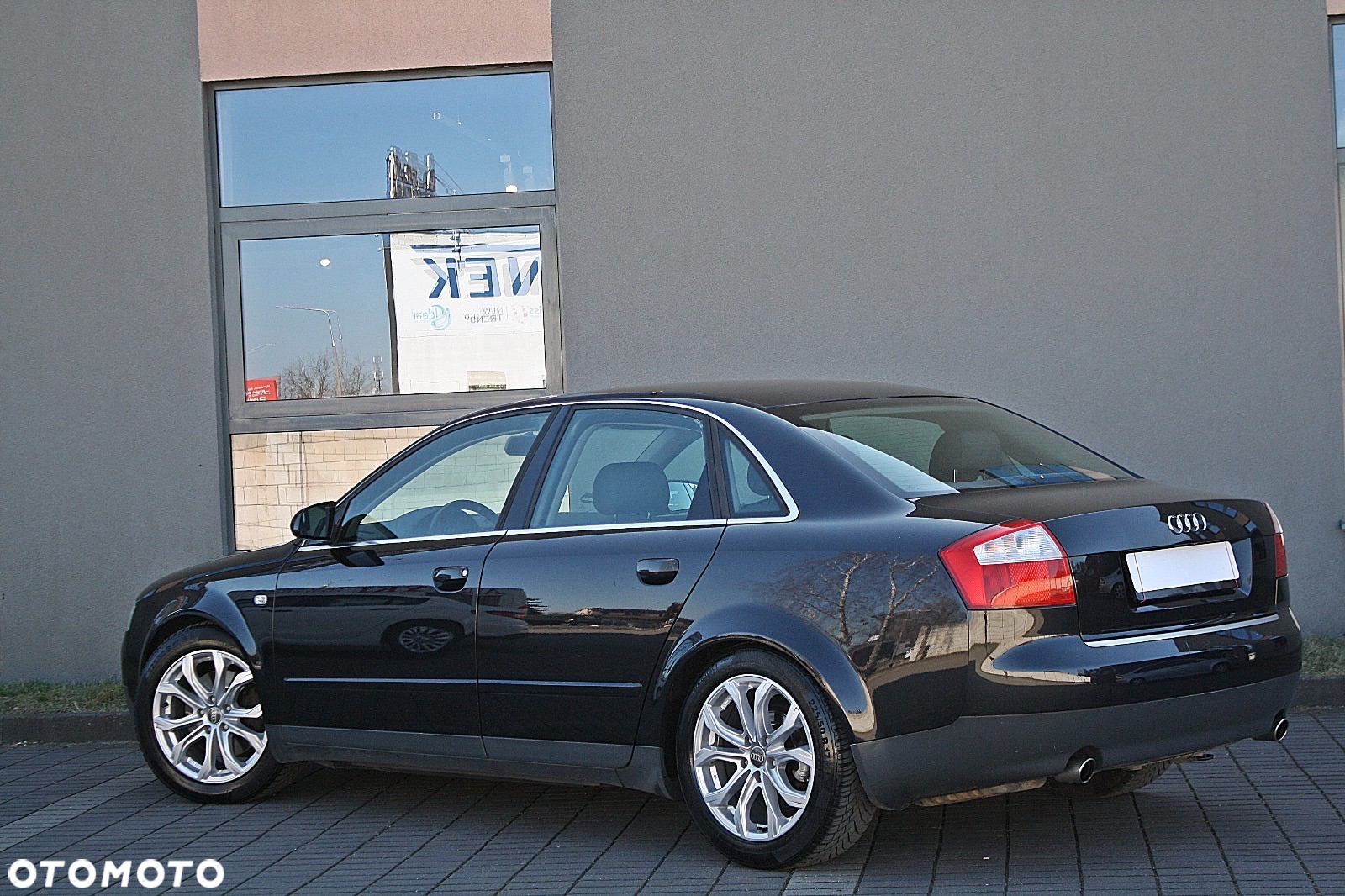 Audi A4 1.8T Quattro - 27