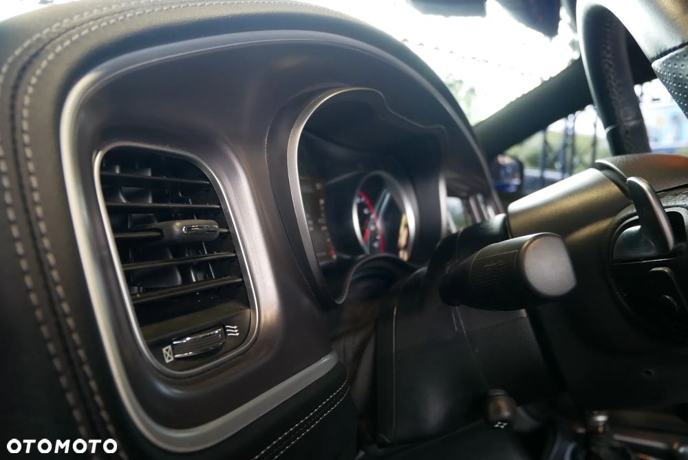 Dodge Charger 3.6 GT - 23