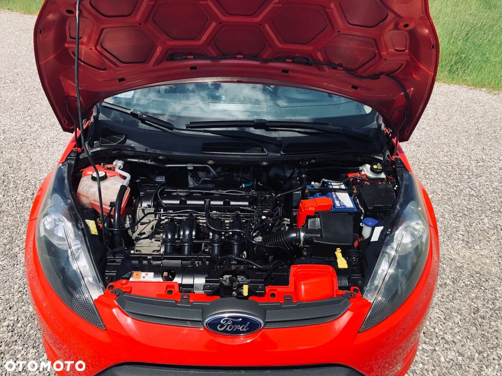 Ford Fiesta 1.25 Platinium X EU5 - 19