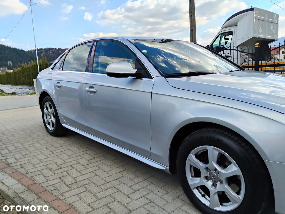 Audi A4 Limousine 2.0 TDI DPF - 9