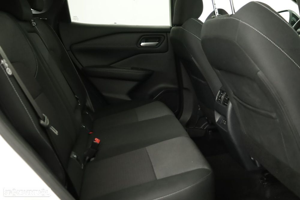 Nissan Qashqai 1.3 DIG-T N-Connecta LED - 20