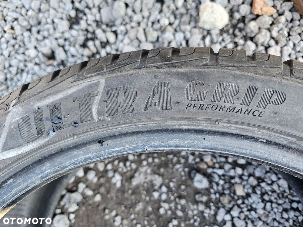 GOODYEAR 245/40R19 98V ULTRA GRIP PERFORMANCE GEN-1 (1szt.) (1x5,0) (DOT: 1x2719) Z667 - 4