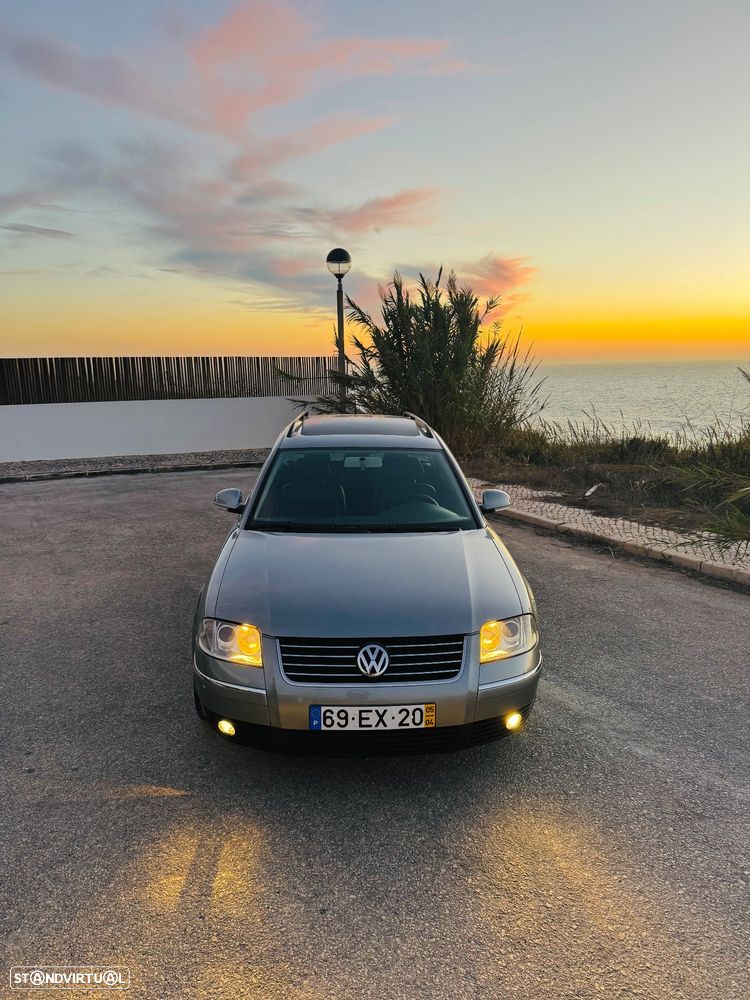 VW Passat Variant - 8