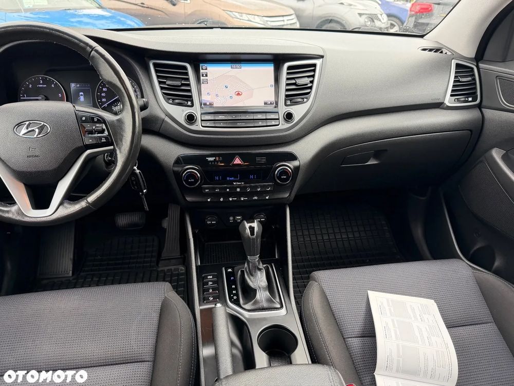 Hyundai Tucson blue 1.7 CRDi 2WD DCT Style - 12