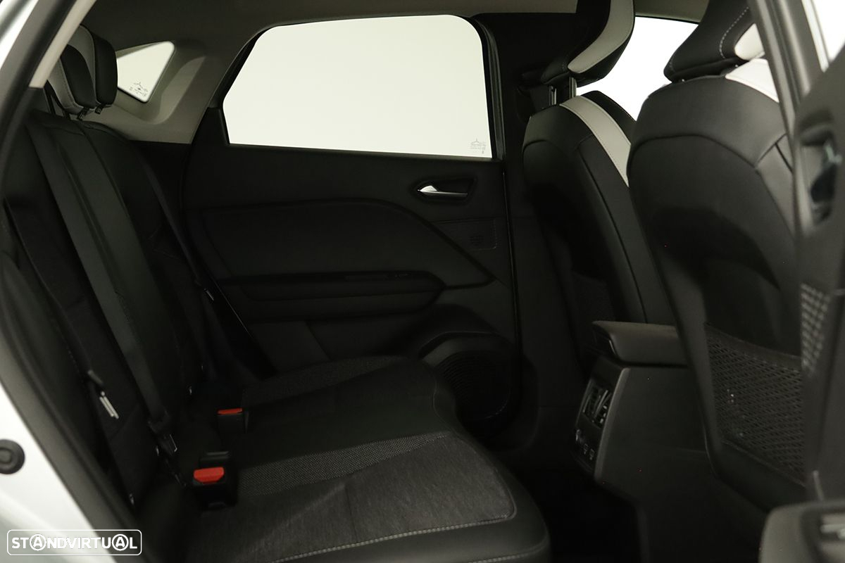 Renault Captur 1.0 TCe Techno Bi-Fuel - 23