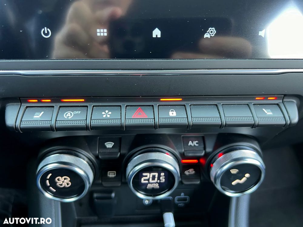 Renault Captur BLUE dCi EDC Intens - 20