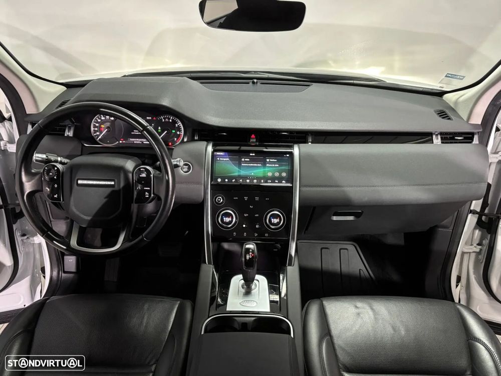 Land Rover Discovery Sport 1.5 I3 P300e AWD R-Dynamic SE - 2