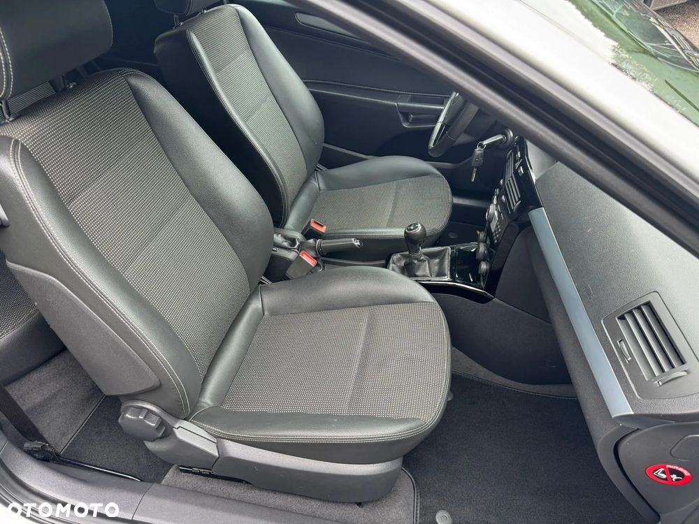 Opel Astra 1.6 Easytronic Cosmo - 19