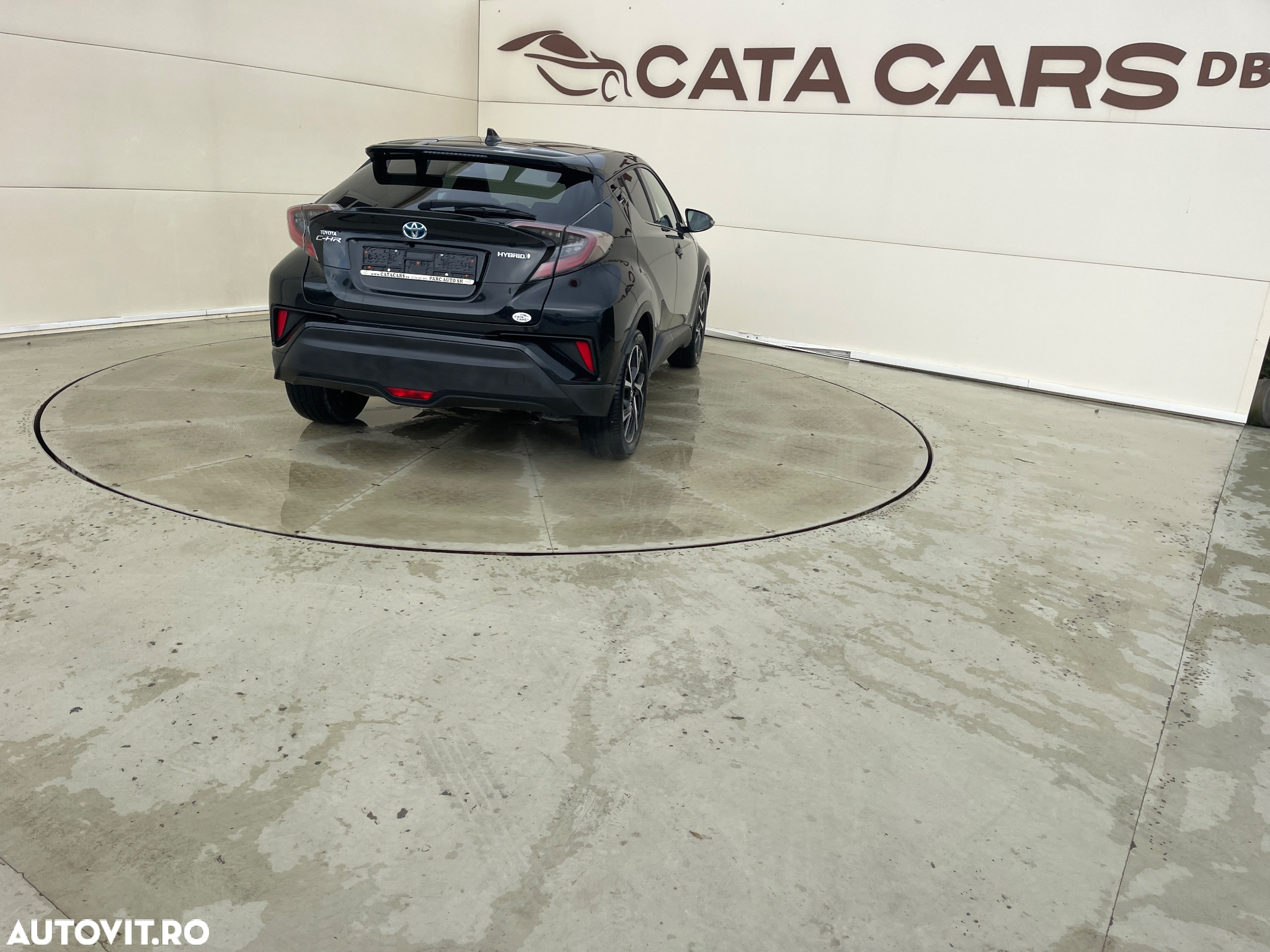 Toyota C-HR Hybrid Club - 14