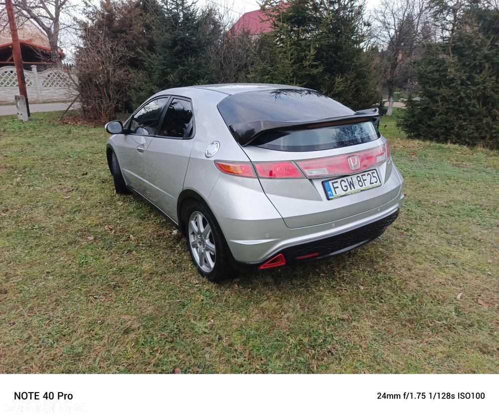 Honda Civic 1.8i-VTEC Comfort - 2