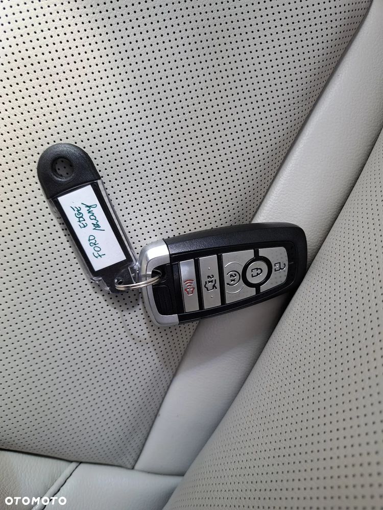 Ford Edge - 37