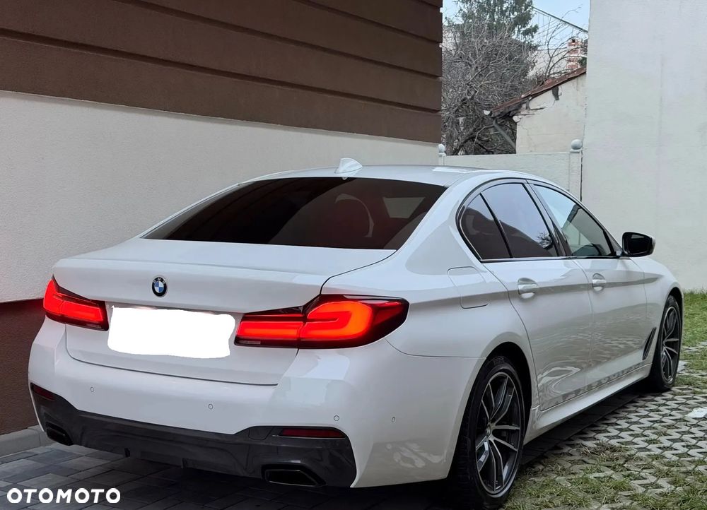 BMW Seria 5 520d xDrive Sport Line sport - 3