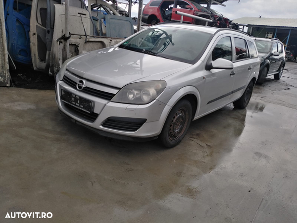 Dezmembram Opel Astra H, an 2005, motor 1.7 CDTI