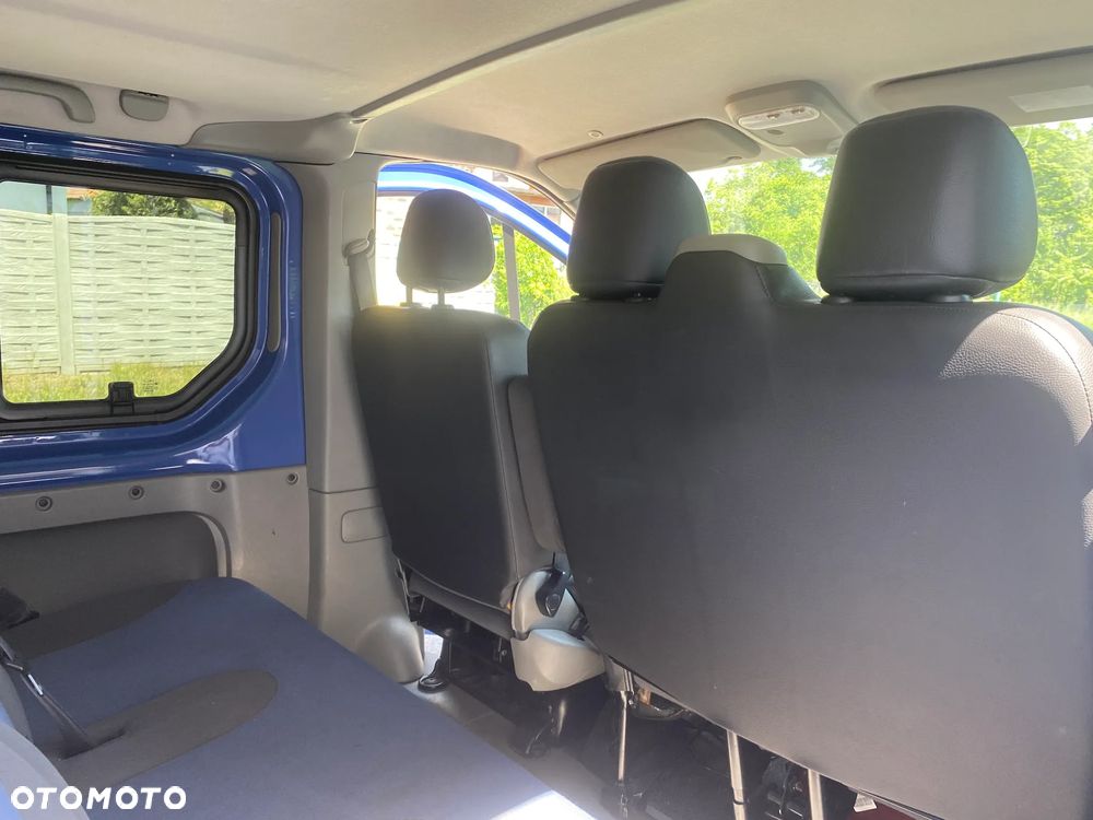 Renault Trafic - 9