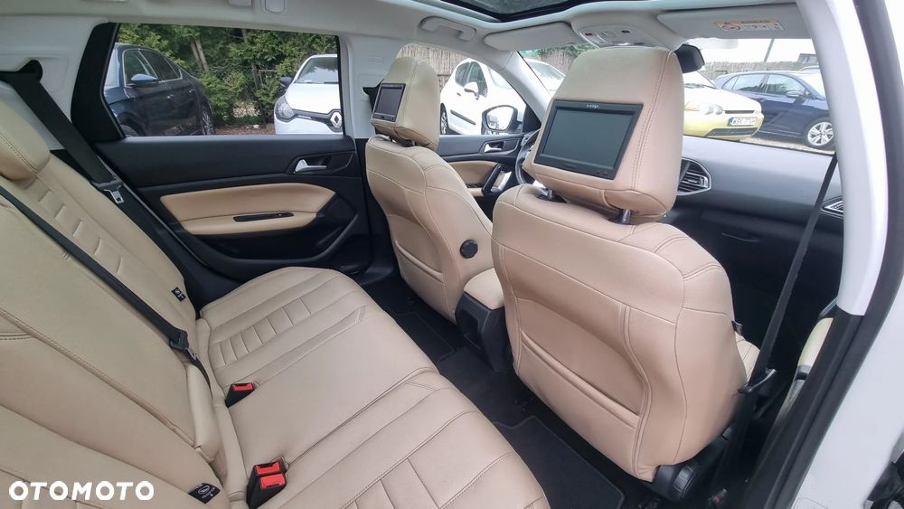 Peugeot 308 1.6 BlueHDi Allure S&S - 20